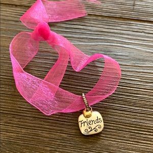 NEW Brighton Charm - Adorable!!